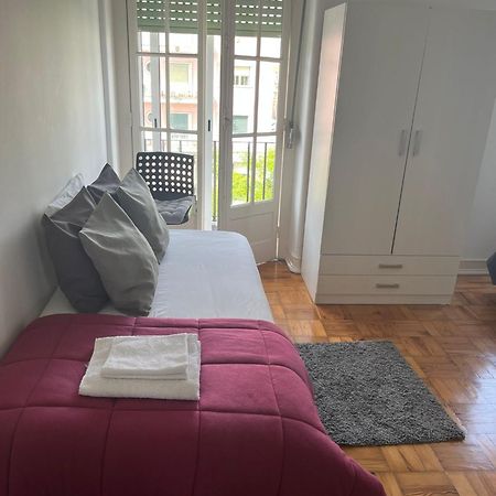 Alvalade II Airport Guest House Lisboa Eksteriør billede