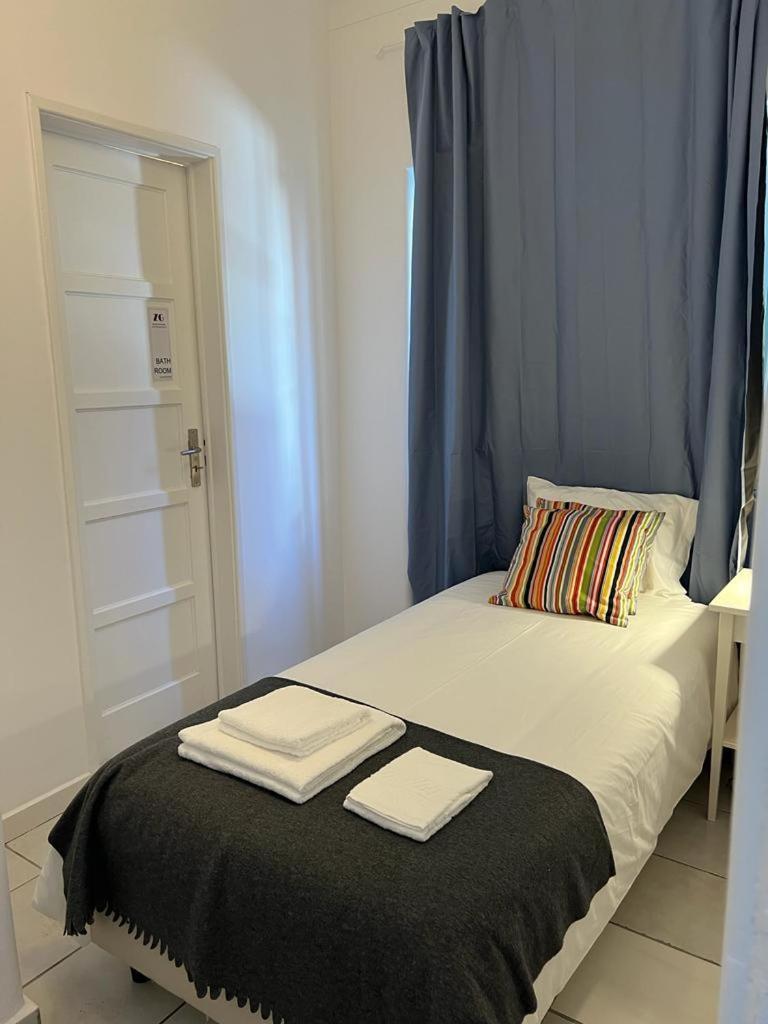 Alvalade II Airport Guest House Lisboa Eksteriør billede