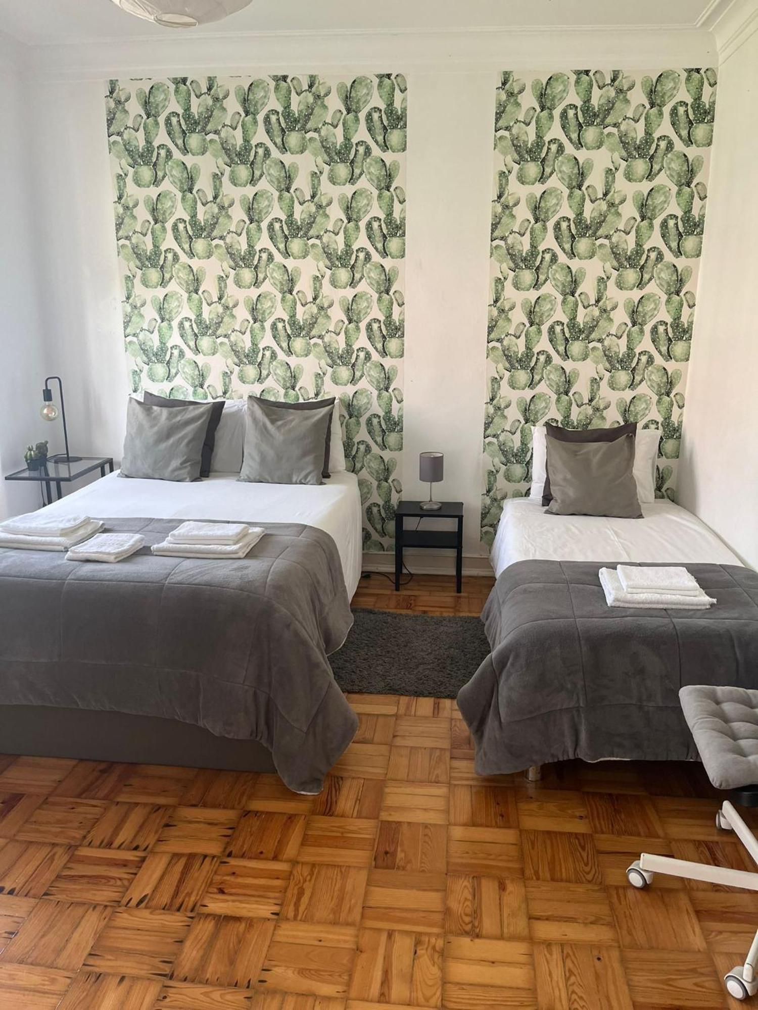 Alvalade II Airport Guest House Lisboa Eksteriør billede