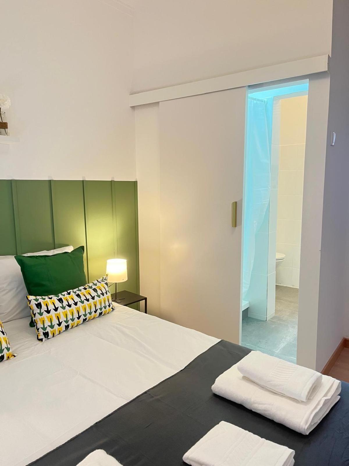 Alvalade II Airport Guest House Lisboa Eksteriør billede