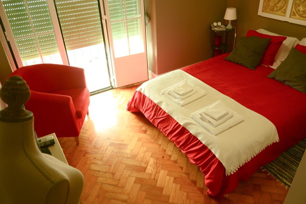 Alvalade II Airport Guest House Lisboa Eksteriør billede
