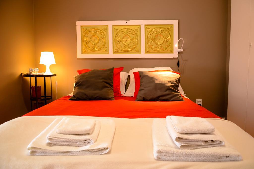 Alvalade II Airport Guest House Lisboa Værelse billede
